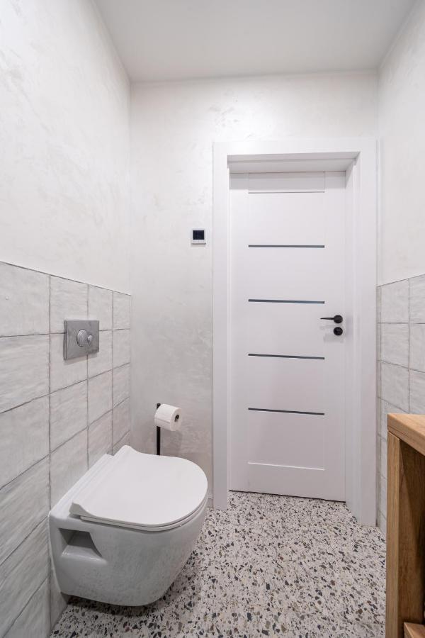 Kaleju Bright Old Town Apartment ريغا المظهر الخارجي الصورة